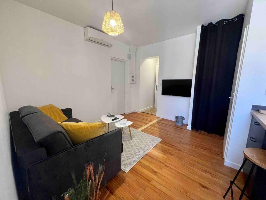 Appartement Climatise 4 Personnes / Centre-Ville Besançon Buitenkant foto